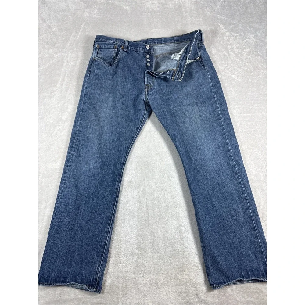 Levi's 501 Button Fly Jeans Med Wash Men's Size 40X30